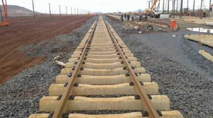 Nigeria signs a US $6.7bn contract agreement for the Ibadan-Kaduna rail